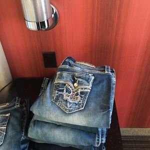 Women’s Rock Revival “Karelia” Easy Straight 34